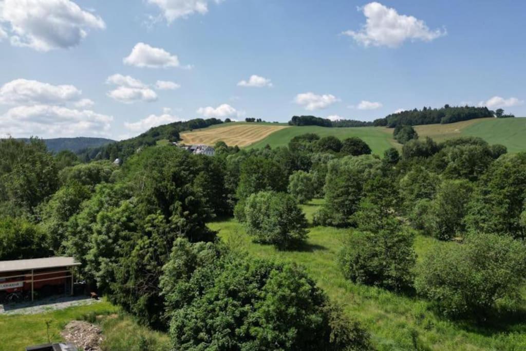 Ferienwohnung Fischer Mit E-Ladestation Direkt Am Haus Schwarzenberg  Dış mekan fotoğraf