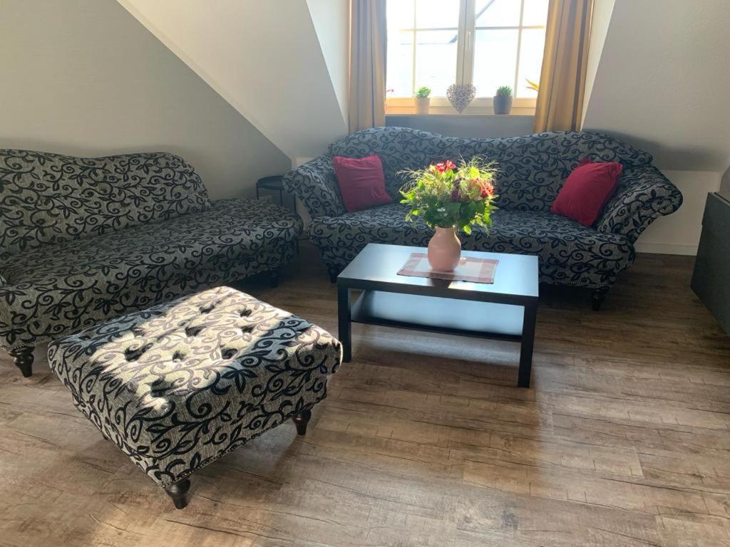 Ferienwohnung Fischer Mit E-Ladestation Direkt Am Haus Schwarzenberg  Dış mekan fotoğraf